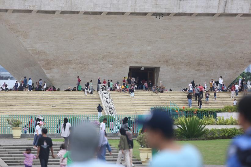 Serunya Liburan Murah Meriah di Monas - Bagian 2