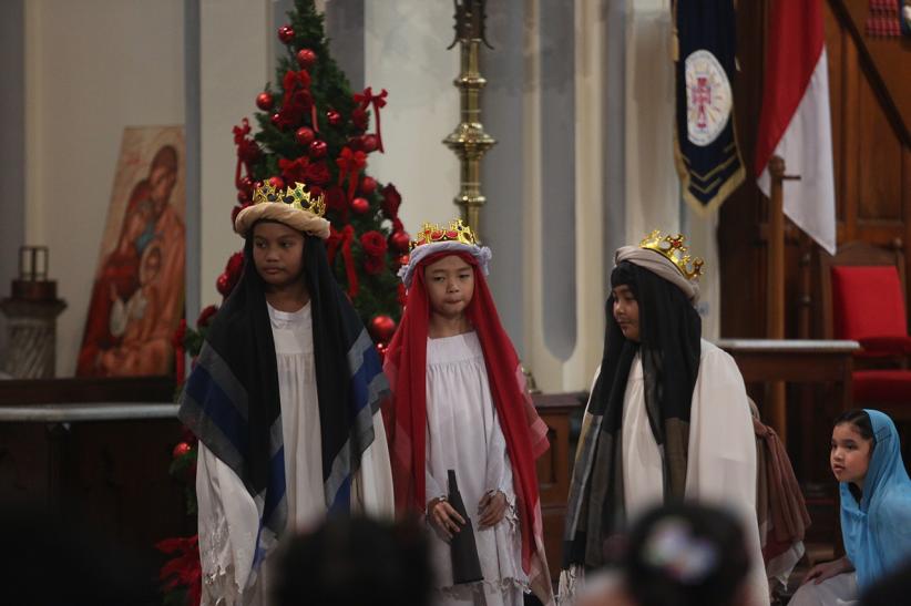Potret Operet Anak-Anak saat Misa Natal - Bagian 5