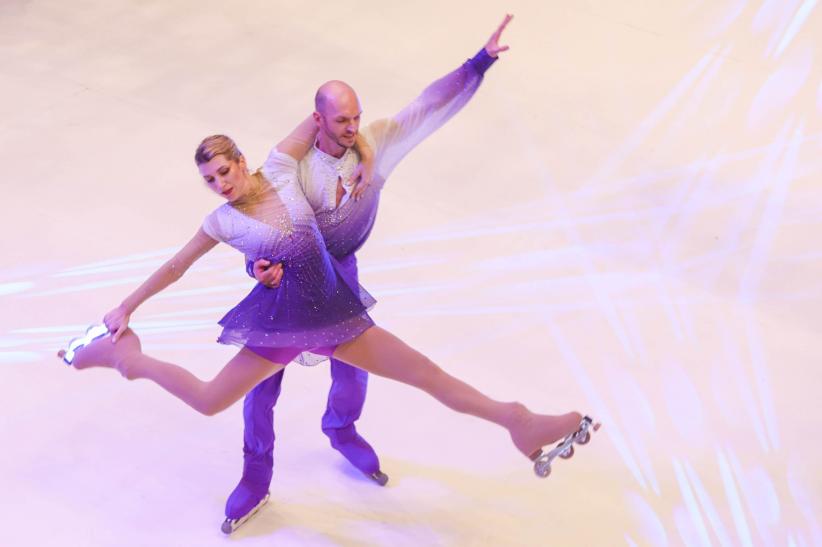 Atraksi Sirkus dari Rusia Warnai Libur Natal 2024 di Pusat Perbelanjaan - Bagian 1