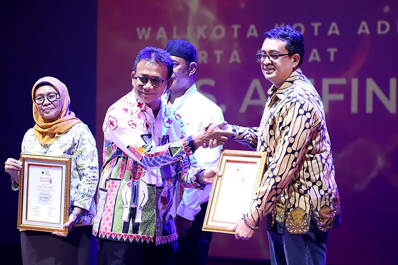 MNC Peduli Terima Penghargaan Volunteer of The Year - Bagian 1