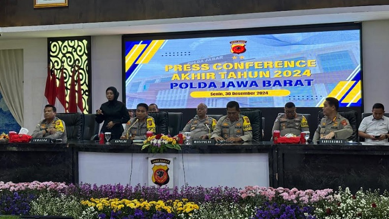 title 64 Anggota Polda Jabar Dipecat, Desersi hingga Narkoba 64 Anggota Polda Jabar Dipecat, Desersi hingga Narkoba