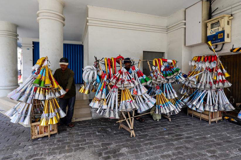 Segini Harga Terompet Tahun Baru dari Termurah hingga Termahal - Bagian 2