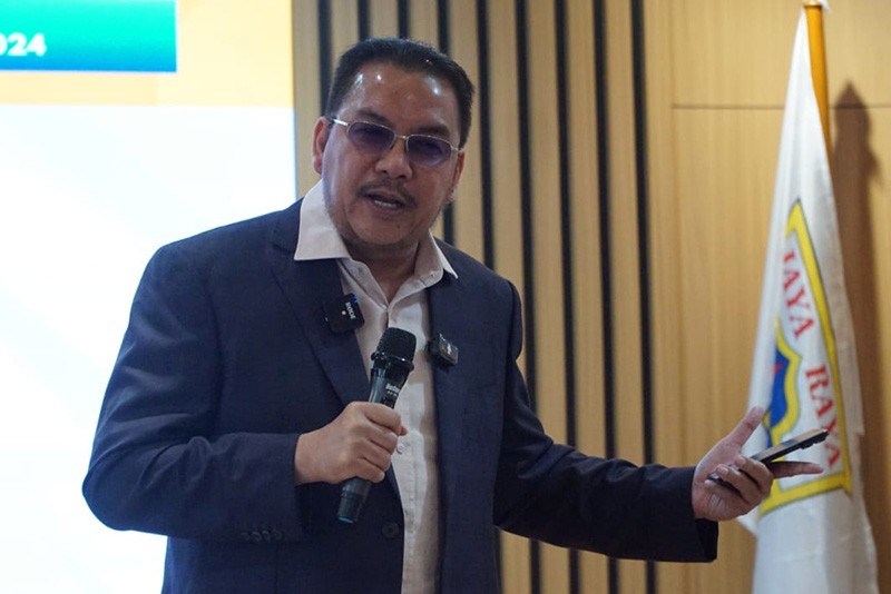 Denny JA Usulkan Malam Tahun Baru Menjadi Hari Raya Semua Manusia - Bagian 1