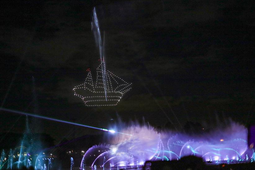 Keren, Air Mancur Menari Jadi Daya Tarik TMII - Bagian 3