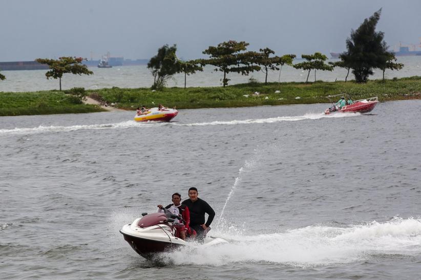 Pantai Ancol Penuh! Pengunjung Tembus 66.000 saat Libur Tahun Baru 2025 - Bagian 6