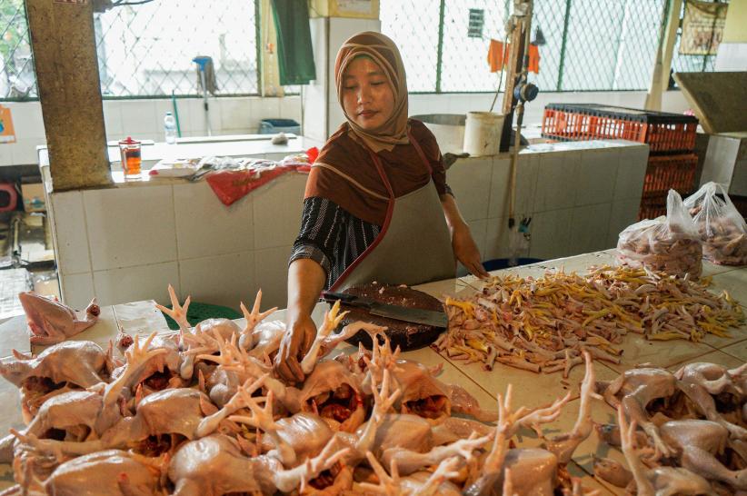 Senyum Semringah Pedagang Pasar, Bahan Pokok Tidak Kena Kenaikan PPN - Bagian 1