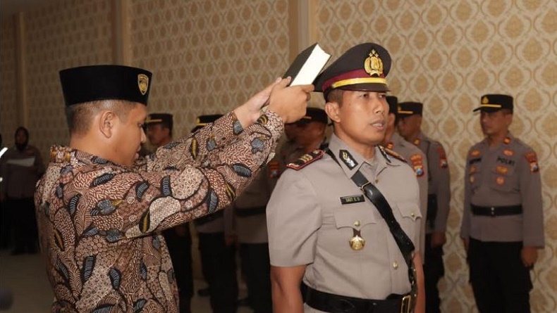 title AKP Sigit Ekan Sahudi Dilantik Jadi Kasatlantas, Ini Pesan Kapolres Sampang AKP Sigit Ekan Sahudi Dilantik Jadi Kasatlantas, Ini Pesan Kapolres Sampang