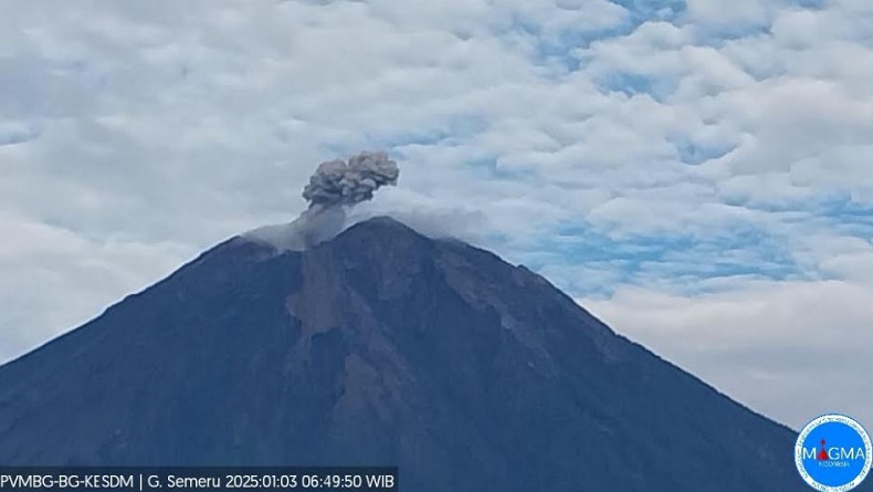 title Gunung Semeru Erupsi Beruntun Hari Ini, Status Level II Waspada Gunung Semeru Erupsi Beruntun Hari Ini, Status Level II Waspada