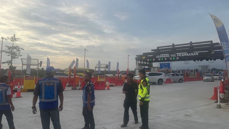 title Nataru Berakhir, Tol Fungsional Prambanan Solo-Yogyakarta Kembali Ditutup Nataru Berakhir, Tol Fungsional Prambanan Solo-Yogyakarta Kembali Ditutup
