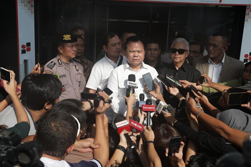 Kasus Harun Masiku, Eks Dirjen Imigrasi Ronny Sompie Diperiksa KPK - Bagian 4