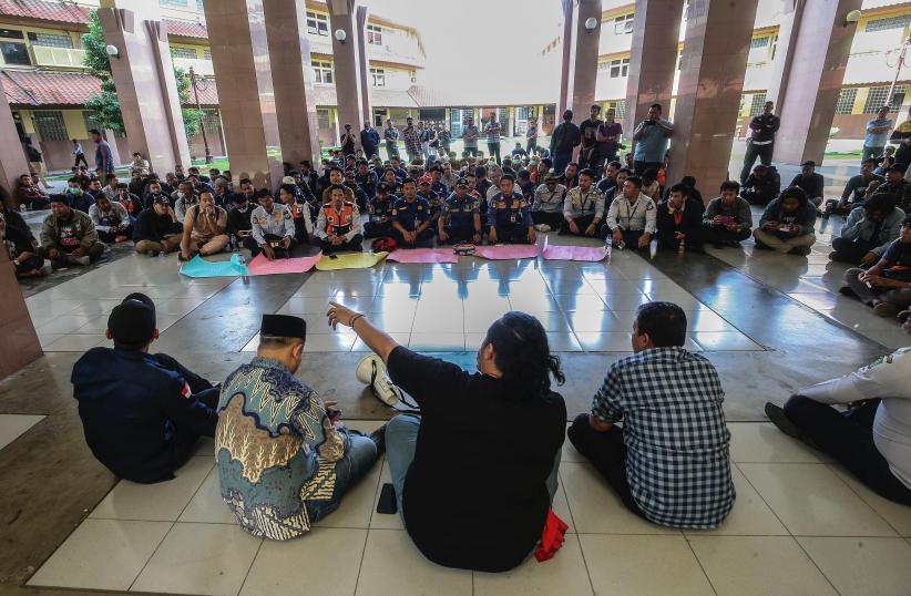 Ribuan THL Gagal Jadi PPPK Mengadu Nasib ke DPRD Kota Tangerang - Bagian 2