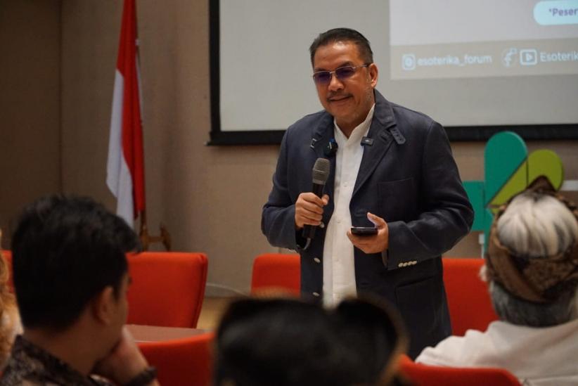 Lampaui Batas Konvensional, Denny JA Dinilai sebagai Tokoh Jenius Multidimensi - Bagian 2