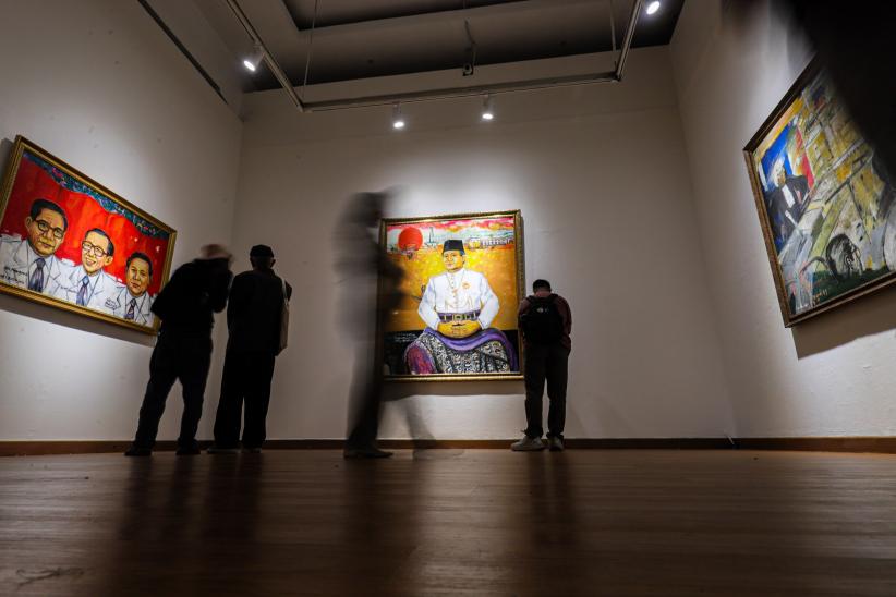 Pameran Lukisan Jejak Perlawanan Sang Presiden 2001 - Bagian 4