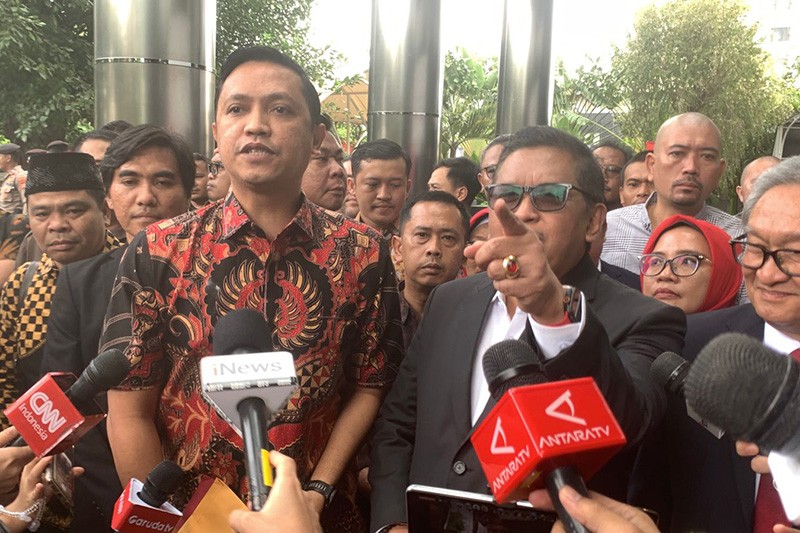 Hasto Kristiyanto Diperiksa KPK Sebagai Tersangka Kasus Suap Harun Masiku - Bagian 3