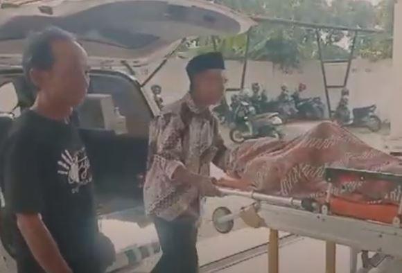 title Tragis! Pria Tewas Dianiaya Teman saat Pesta Miras di Kafe Pinggir Kali Pemalang Tragis! Pria Tewas Dianiaya Teman saat Pesta Miras di Kafe Pinggir Kali Pemalang