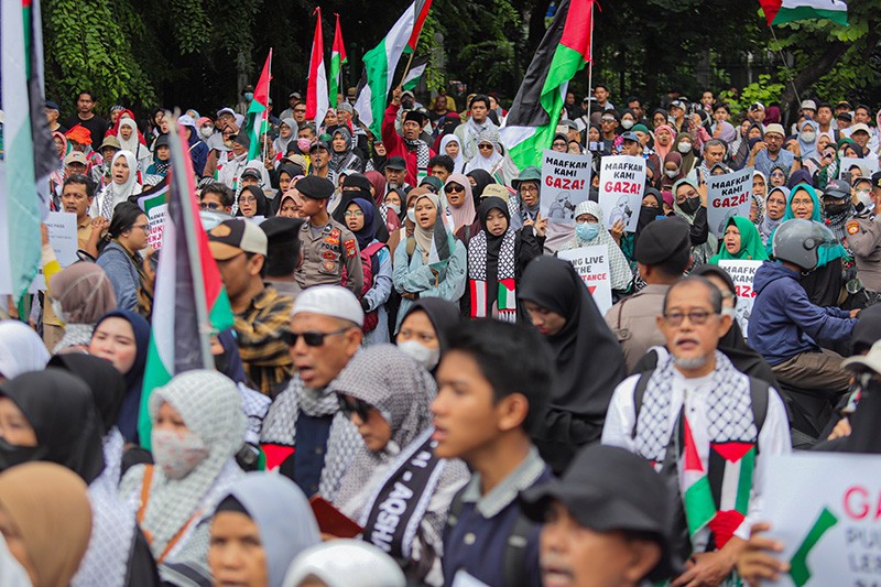Aksi Bela Palestina Dukung Gencatan Senjata di Gaza - Bagian 3