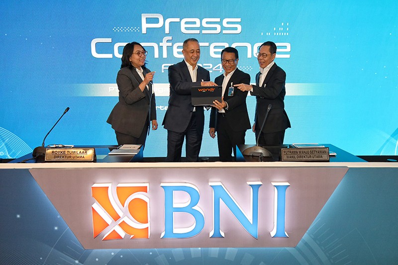 Transformasi Digital Dorong Peningkatan Tabungan, BNI Cetak Laba Rp21,5 T pada 2024 - Bagian 3