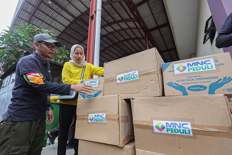 MNC Peduli bersama PMI Bangun Dapur Umum untuk Korban Kebakaran Kemayoran - Bagian 4