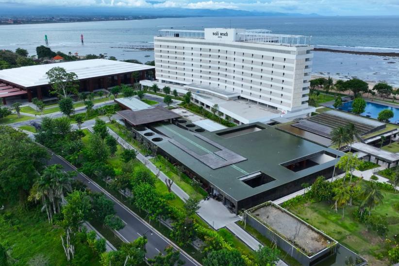 Pengembangan Pariwisata Nasional melalui Revitalisasi Destinasi Ikonik dari TMII hingga Wakatobi - Bagian 3