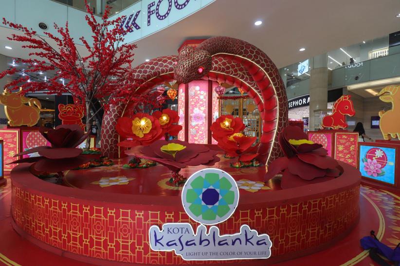 Semarak Menyambut Tahun Baru Imlek 2576 di Pusat Perbelanjaan - Bagian 3