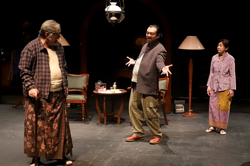 Pertunjukan Teater Dag Dig Dug - Bagian 1