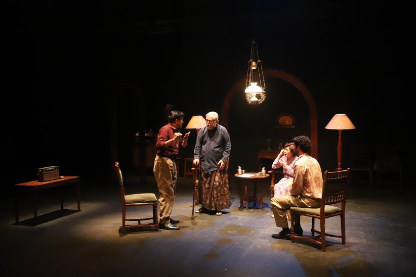 Pertunjukan Teater Dag Dig Dug - Bagian 2