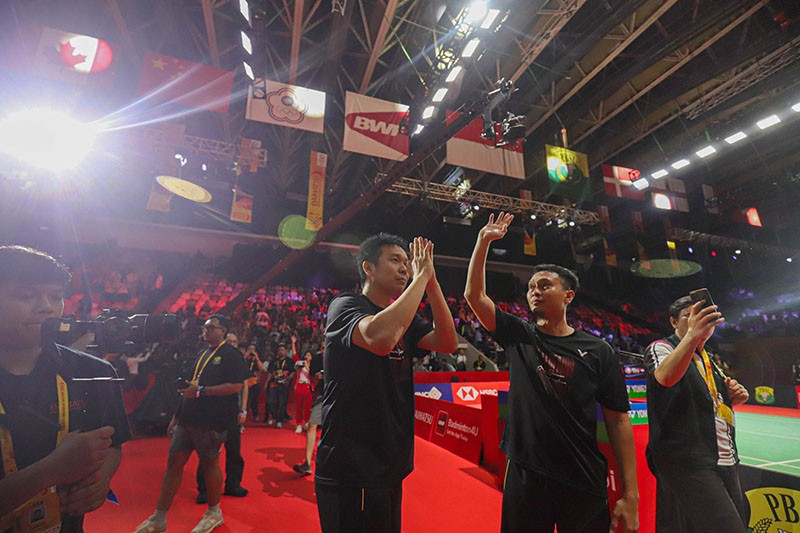Momen Perpisahan The Daddies sebagai Pebulu Tangkis Profesional - Bagian 5