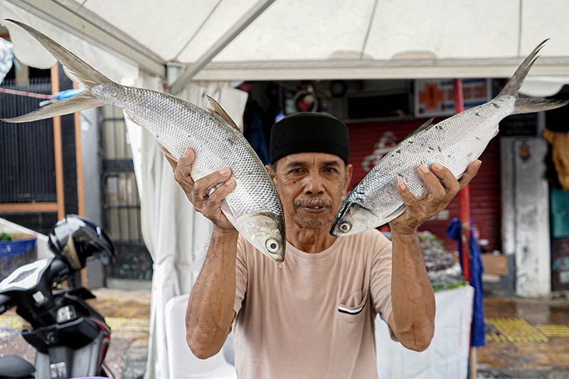 Festival Bandeng Rawa Belong Sambut Tahun Baru Imlek 2025 - Bagian 1