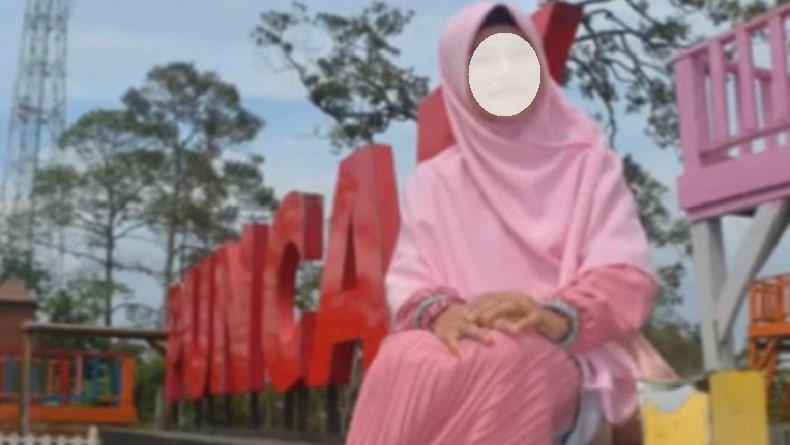 title Kisah Pilu Sindi Purnama Meninggal Dunia Disekap Suami Berbulan-bulan, Kondisi Mengenaskan Kisah Pilu Sindi Purnama Meninggal Dunia Disekap Suami Berbulan-bulan, Kondisi Mengenaskan