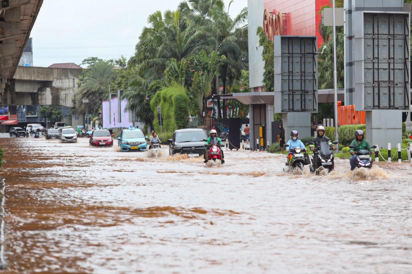 Perekonomian Kelapa Gading Lumpuh akibat Banjir - Bagian 3
