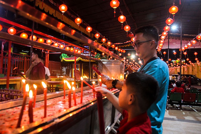 Suasana Perayaan Malam Tahun Baru Imlek di Palembang - Bagian 4