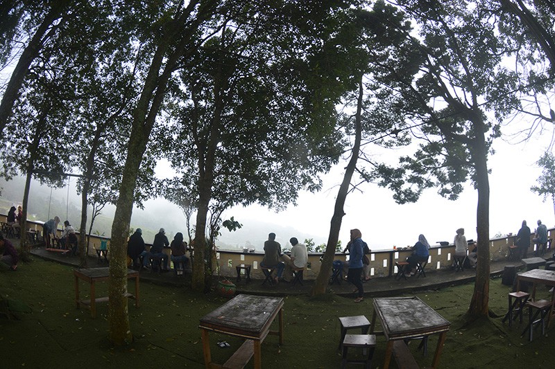 Keindahan Panorama Alam Lereng Gunung Sumbing - Bagian 5