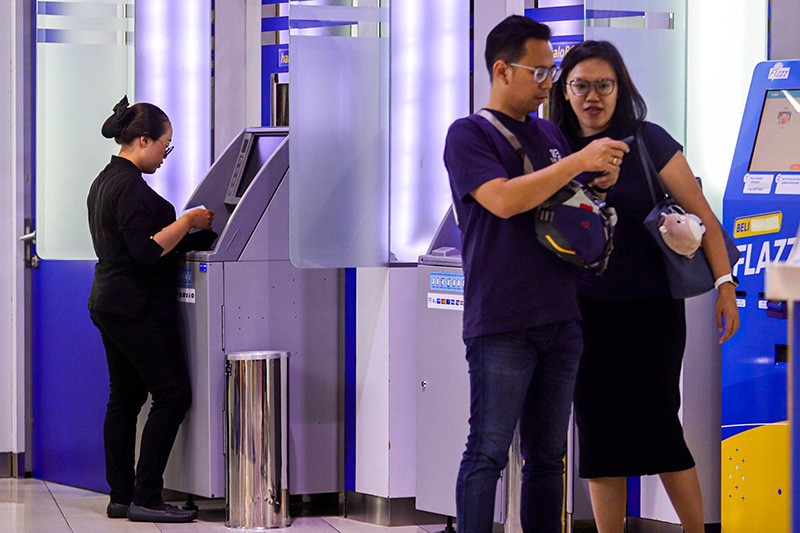 Mesin ATM Mulai Tergerus Perkembangan Transaksi Digital - Bagian 4