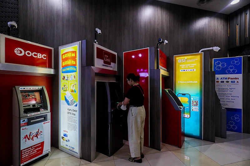 Mesin ATM Mulai Tergerus Perkembangan Transaksi Digital - Bagian 1