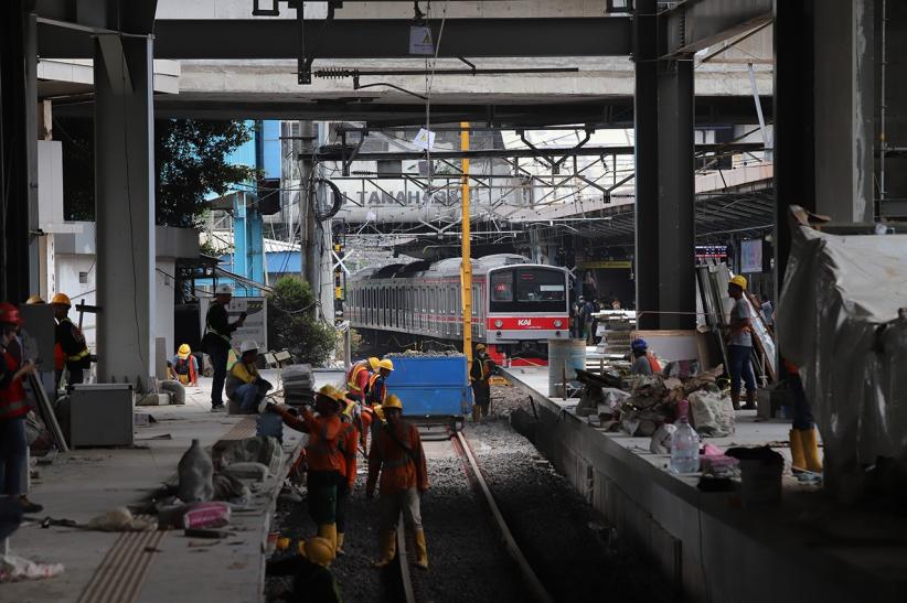 Proyek Stasiun Tanah Abang Baru Ditargetkan Beroperasi Sebelum Ramadan - Bagian 1