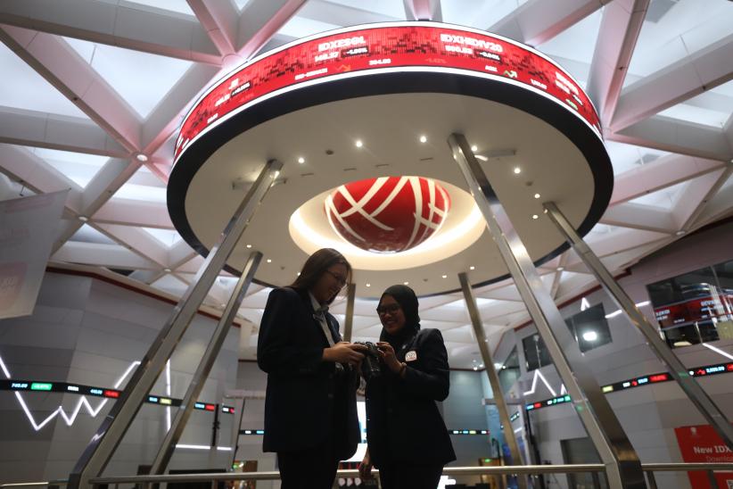 IHSG Hari Ini Anjlok, Ditutup ke Level 6.742,57 - Bagian 2