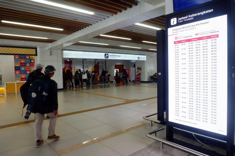 Kereta Cepat Whoosh Layani 62 Perjalanan per Hari - Bagian 4