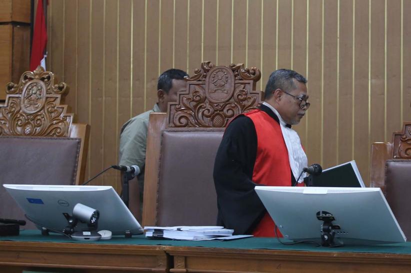 Praperadilan Ditolak Hakim, Status Tersangka Hasto Kristiyanto Oleh KPK Tetap Sah - Bagian 3