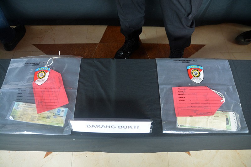 Ini Pelaku Jual Beli Mobil Bodong yang Sempat Tabrak dan Lukai 3 Polisi - Bagian 1