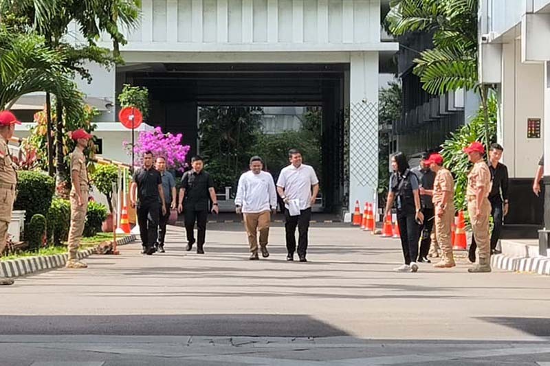 Bobby Nasution Periksa Kesehatan Jelang Pelantikan Gubernur Sumatera Utara - Bagian 3