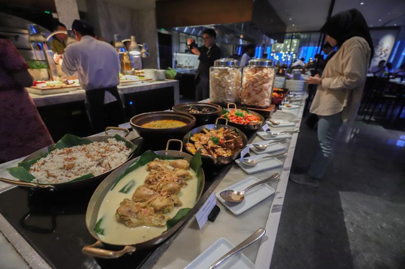Menikmati Kuliner Buka Puasa dengan Pemandangan Kota di Park Hyatt Jakarta - Bagian 5