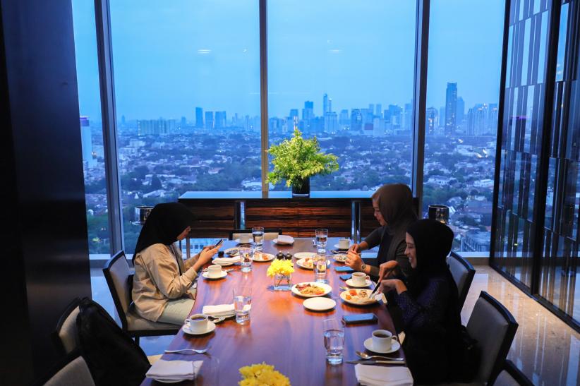 Menikmati Kuliner Buka Puasa dengan Pemandangan Kota di Park Hyatt Jakarta - Bagian 2