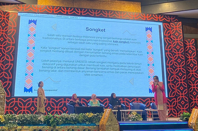 Pentingnya Pelestarian Songket sebagai Warisan Budaya Indonesia - Bagian 1