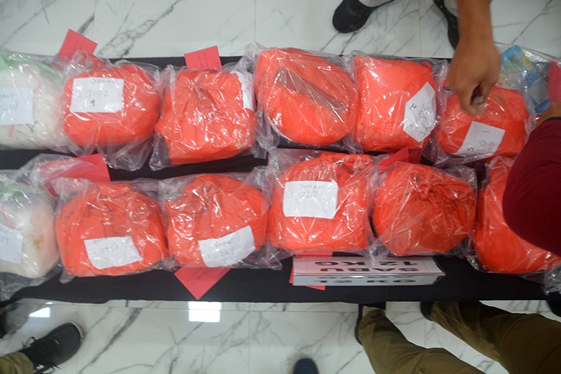 Kurir 12 Kg Sabu Kecelakaan di Tol Pejagan-Pemalang - Bagian 3