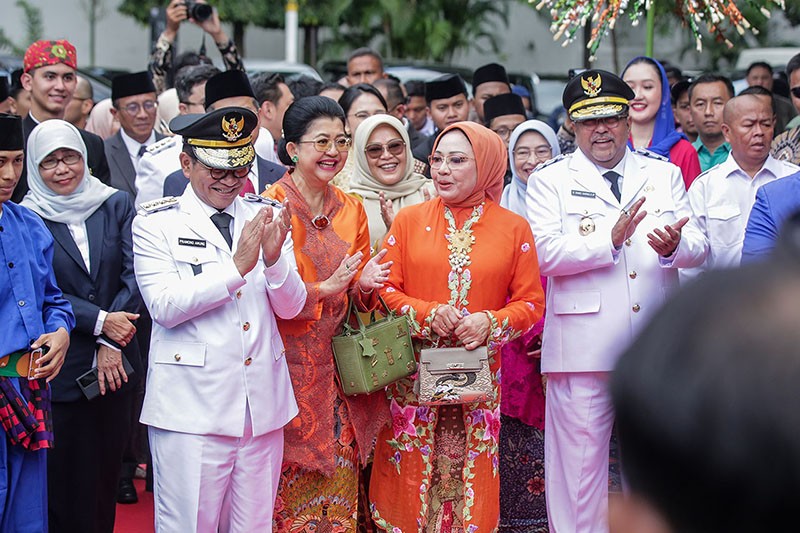 Pramono Anung dan Rano Karno Kini Berseragam Gubernur-Wakil Gubernur Jakarta - Bagian 3