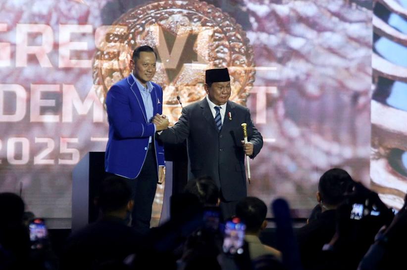 AHY Serahkan Tongkat Komando kepada Presiden Prabowo usai Kongres Partai Demokrat  - Bagian 2