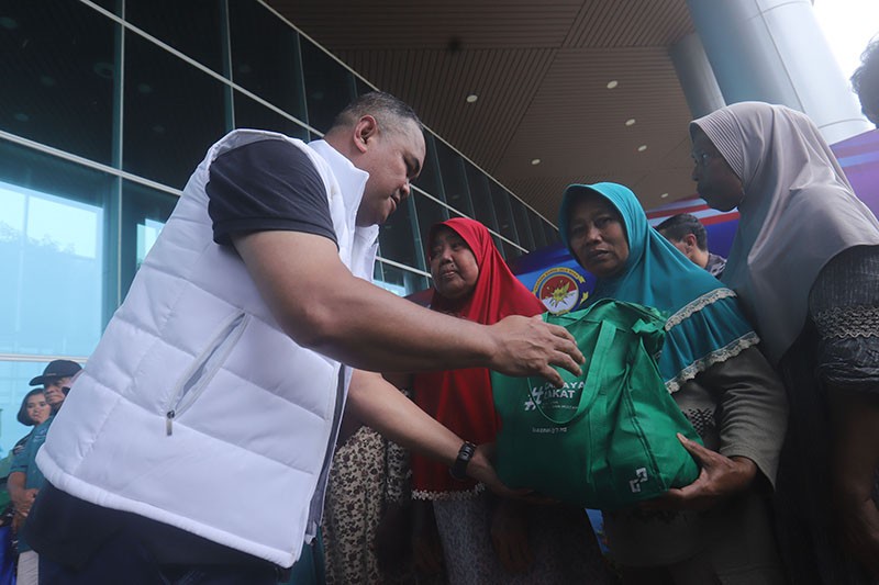 Didukung MNC Peduli, Koarmada RI Gelar Serbuan Bakti Kesehatan dan Bakti Sosial - Bagian 4