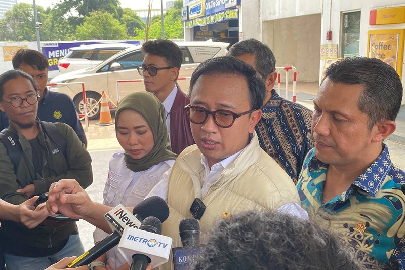Respons Dugaan Pertamax Oplosan, Anggota DPR Sidak SPBU - Bagian 3