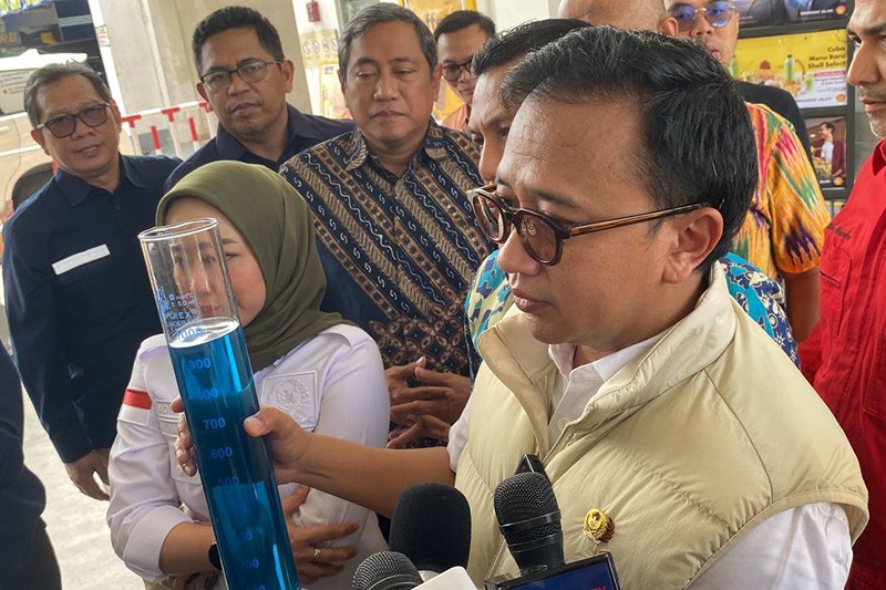 Respons Dugaan Pertamax Oplosan, Anggota DPR Sidak SPBU - Bagian 1