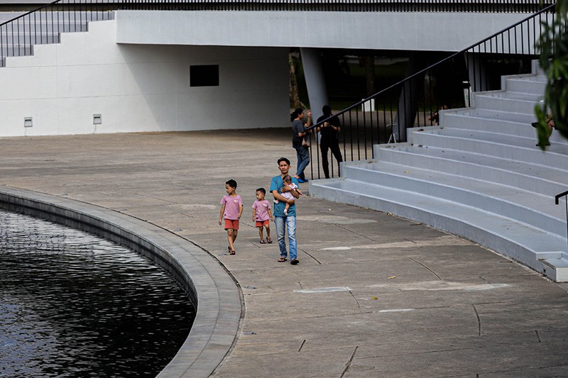 Taman Lapangan Banteng Akan Beroperasi 24 Jam untuk Umum - Bagian 2